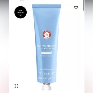 NWT First Aid Beauty
Ultra Repair Rescue Barrier Balm With Dimethicone, 2.25 oz.